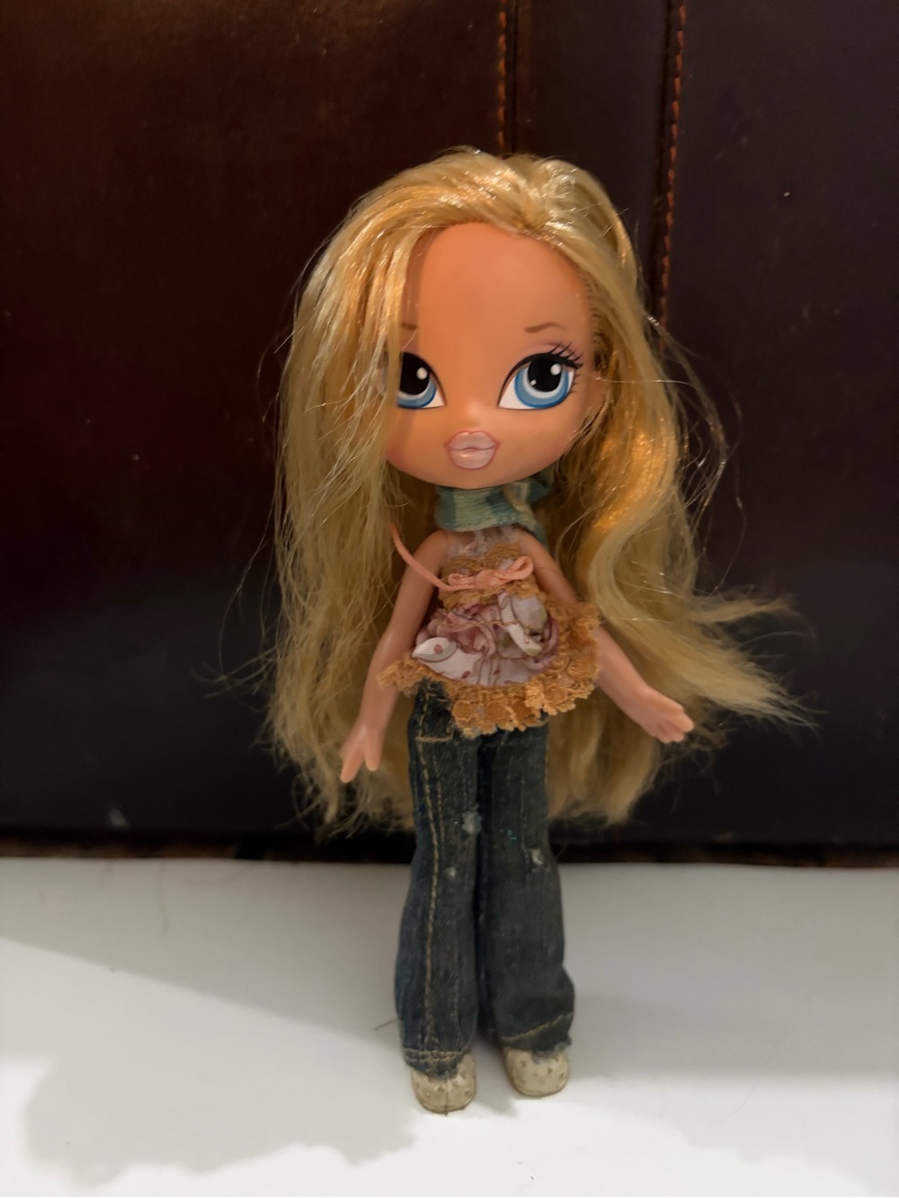 Bratz kidz chloe limited edition with original outfit